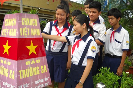 dan y bai van nghi luan xa hoi ve van de bien dao 3